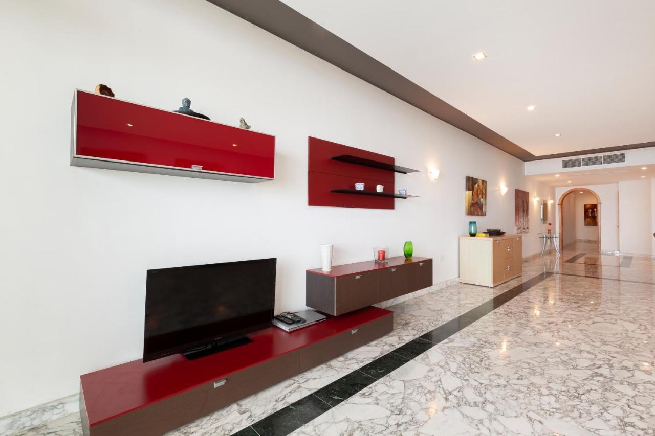Spacious Seafront Apt With Living, Sofa, Wifi & Ac By 360 Estates Sliema Exterior photo